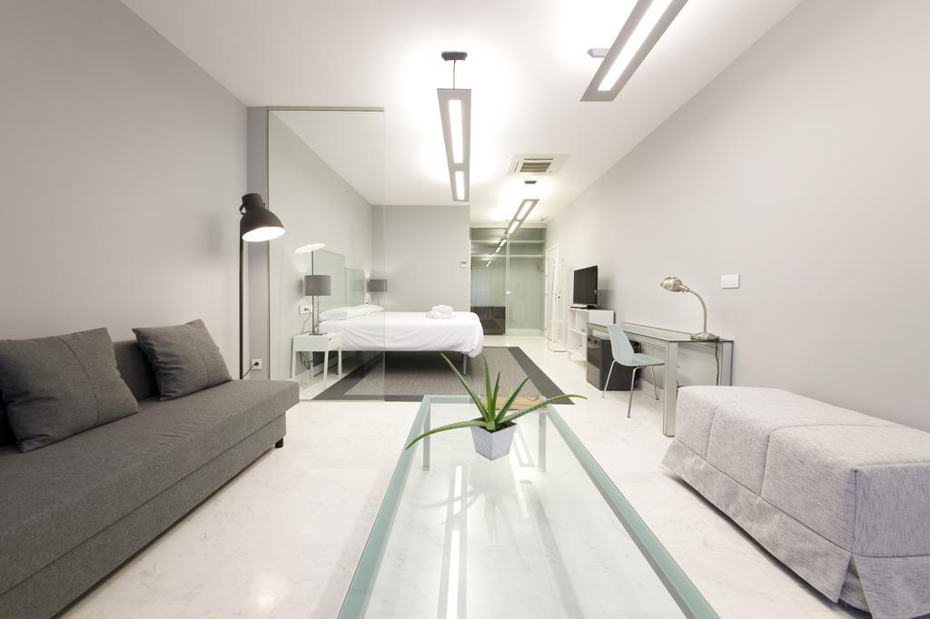 Pension T5 Donostia Suites San Sebastián Pokój zdjęcie